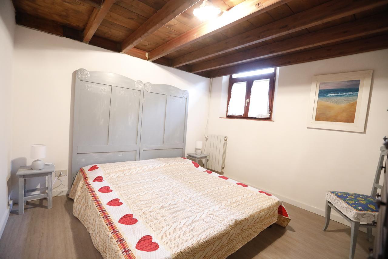 Fioralice Guest House Fauglia ภายนอก รูปภาพ