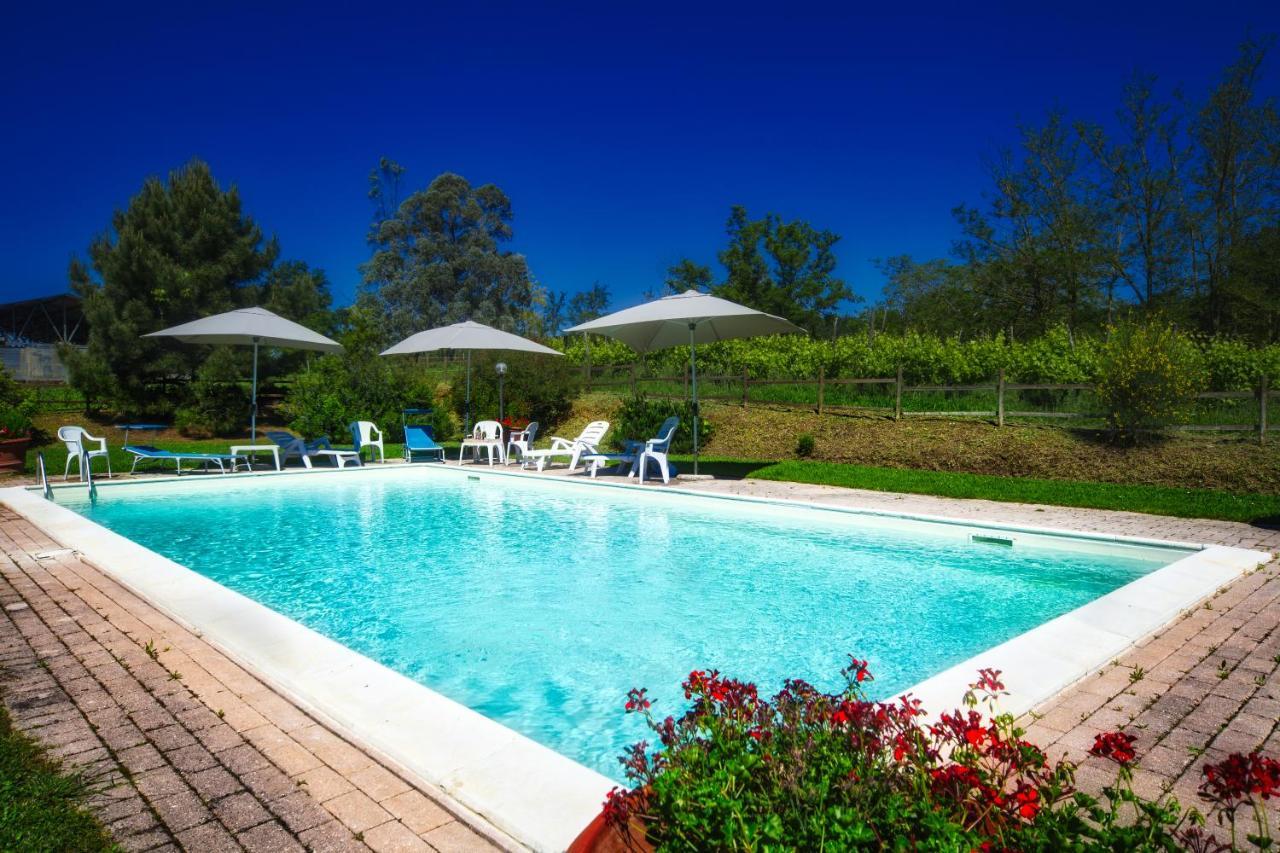 Fioralice Guest House Fauglia ภายนอก รูปภาพ